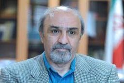 برای اینکه تیم ملی فوتبال ایران نتایج خوبی کسب کند باید هم قسم شویم
