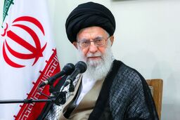 واکسن به طور رایگان و به هر شکل ممکن برای همه مردم تأمین شود

