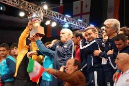بازتاب قهرمانی تیم ملی کشتی آزاد ایران در آمریکا