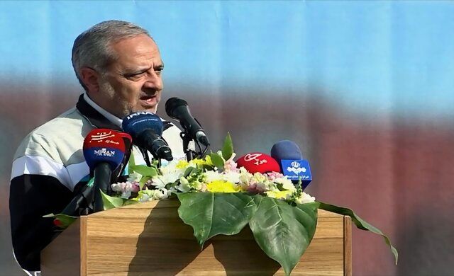 ارسال بستههای ورزشی به مدارس روستایی و مناطق محروم