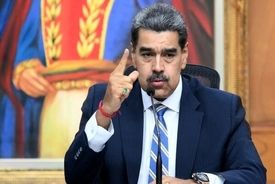 مادورو: جنگ آمریکا با ونزوئلا به خاطر غارت منابع ماست
